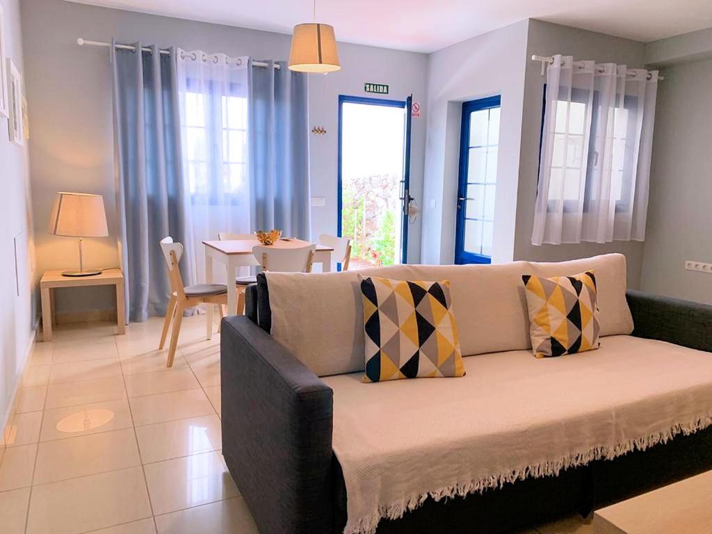 Calendula Beach 1ºlinea Mar กาเลตา เด เซโบ ภายนอก รูปภาพ